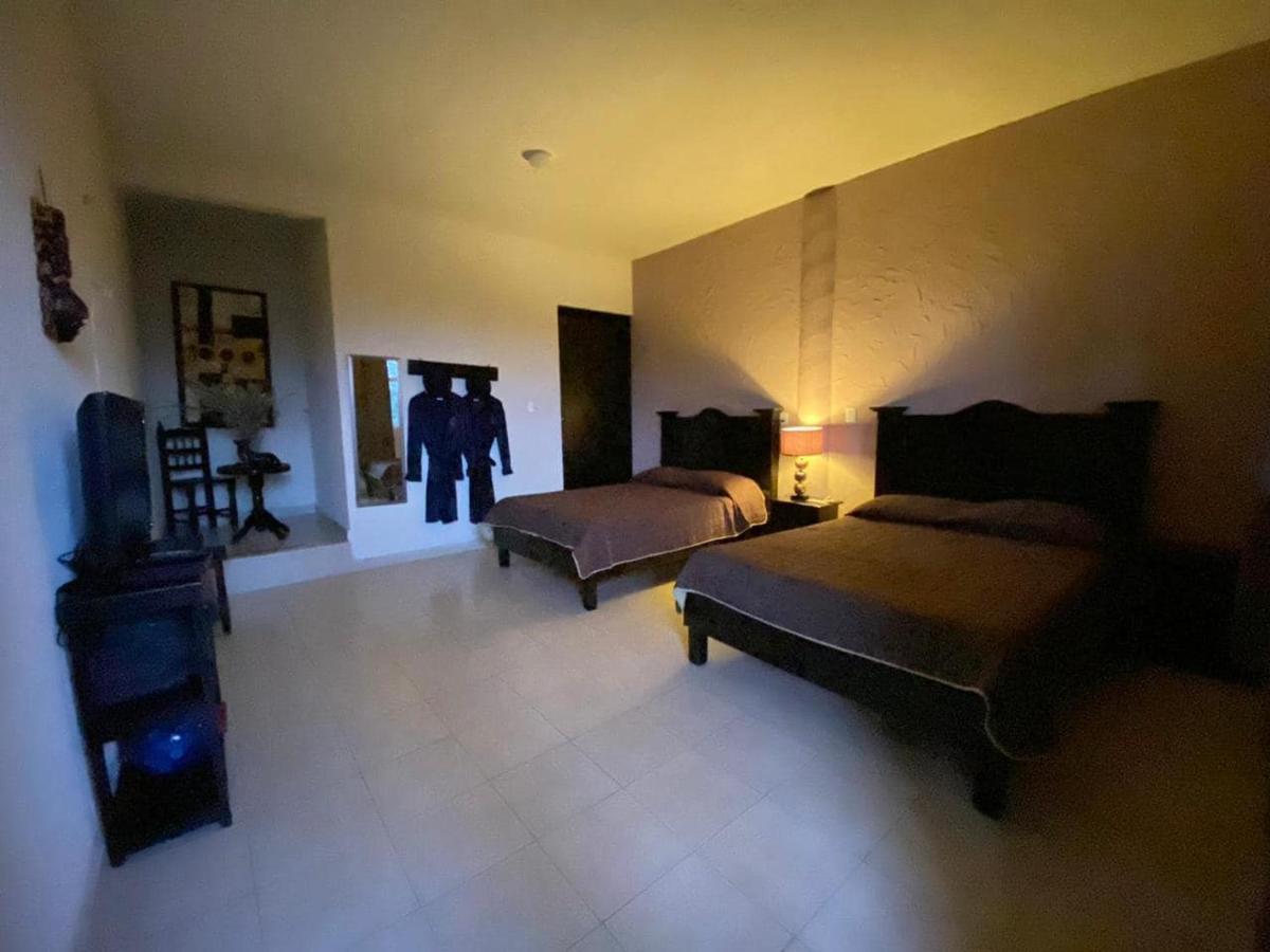 Hotel Boutique Calderon กูอัสกา เด โอกัมโป ภายนอก รูปภาพ