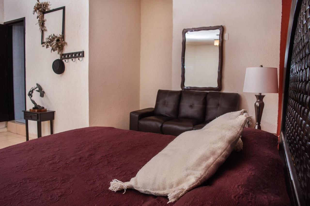 Hotel Boutique Calderon กูอัสกา เด โอกัมโป ภายนอก รูปภาพ